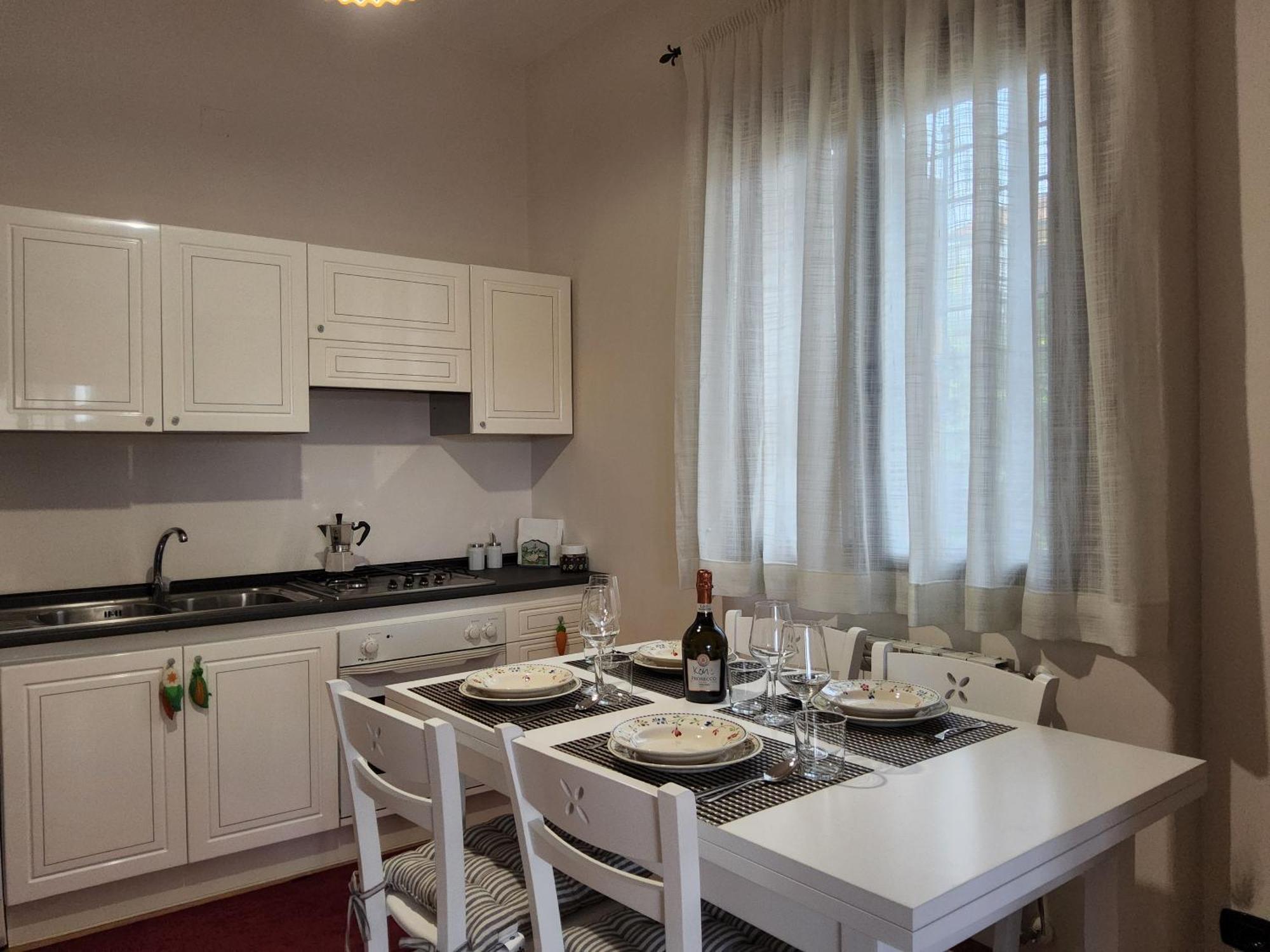 Villa Con Piscina Villa Scott Del Bernese ニコロージ エクステリア 写真